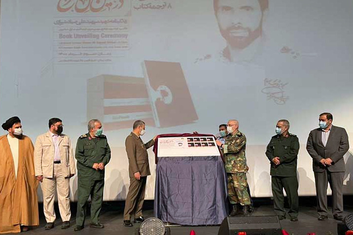 سرلشکر موسوی: ترجمه کتاب «در کمین گل سرخ» مطالبه فرمانده معظم کل قوا بود سرلشکر موسوی: ترجمه کتاب «در کمین گل سرخ» مطالبه فرمانده معظم کل قوا بود