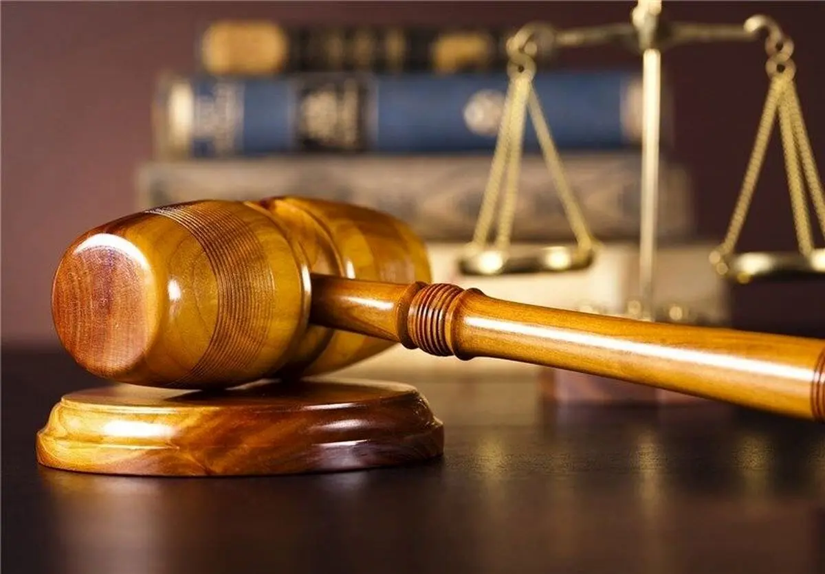 مرد صاحب‌کار، متهم به آزار و اذیت دختر جوان