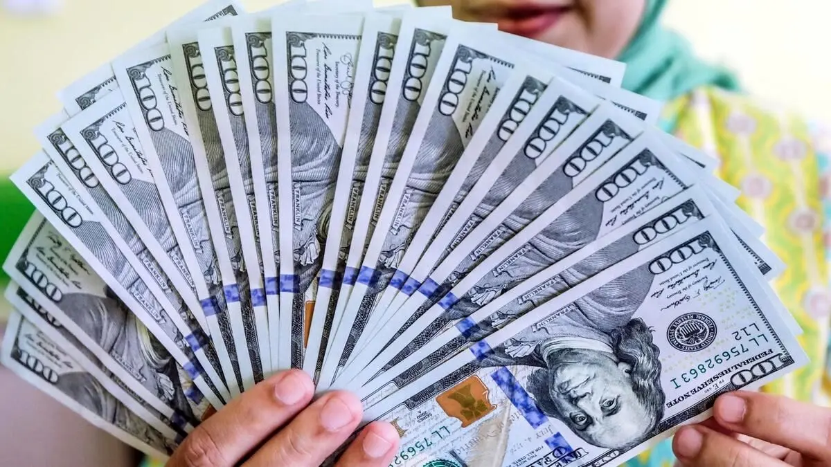 قیمت دلار امروز جمعه ۷ خرداد ۱۴۰۰ + جدول نرخ ارز قیمت دلار امروز جمعه ۷ خرداد ۱۴۰۰ + جدول نرخ ارز