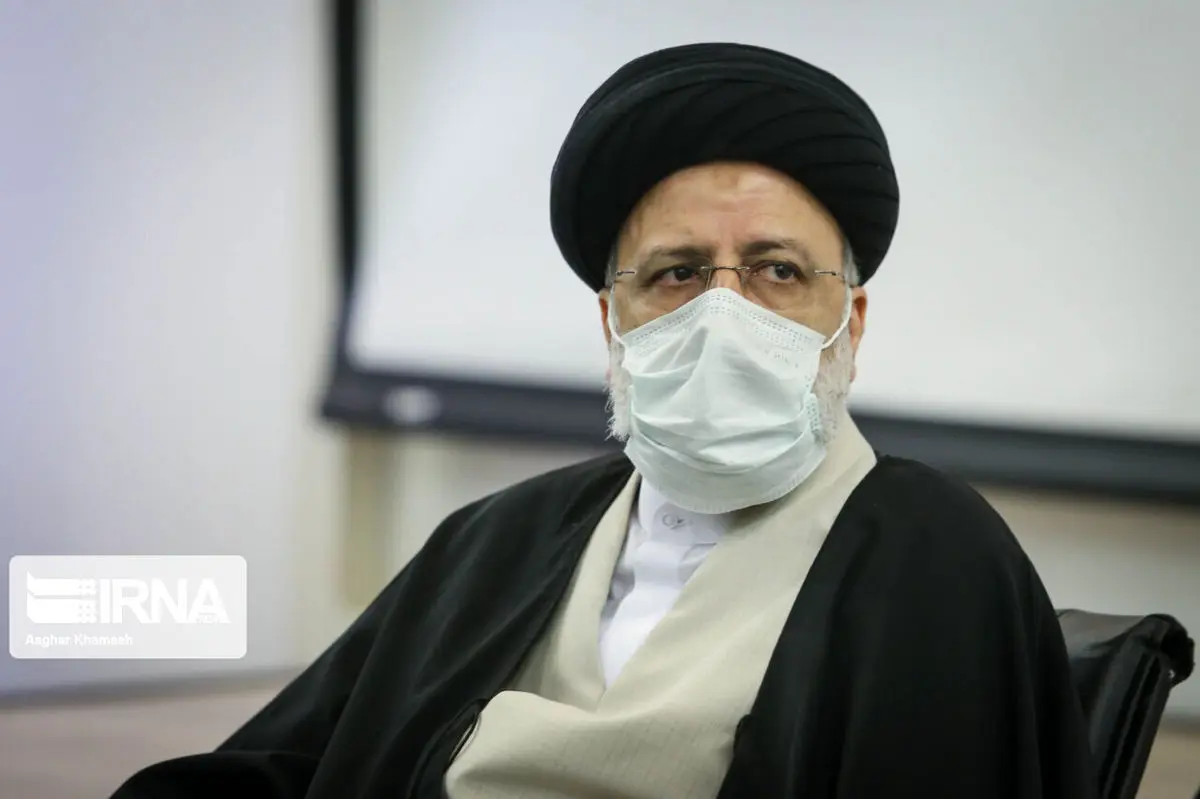دستور رییسی برای جمعآوری بنرهای وی از سطح شهر دستور رییسی برای جمعآوری بنرهای وی از سطح شهر