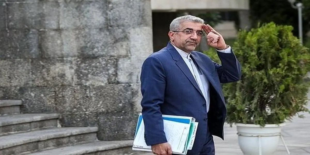 خداحافظی وزیر روحانی از دنیای سیاست خداحافظی وزیر روحانی از دنیای سیاست