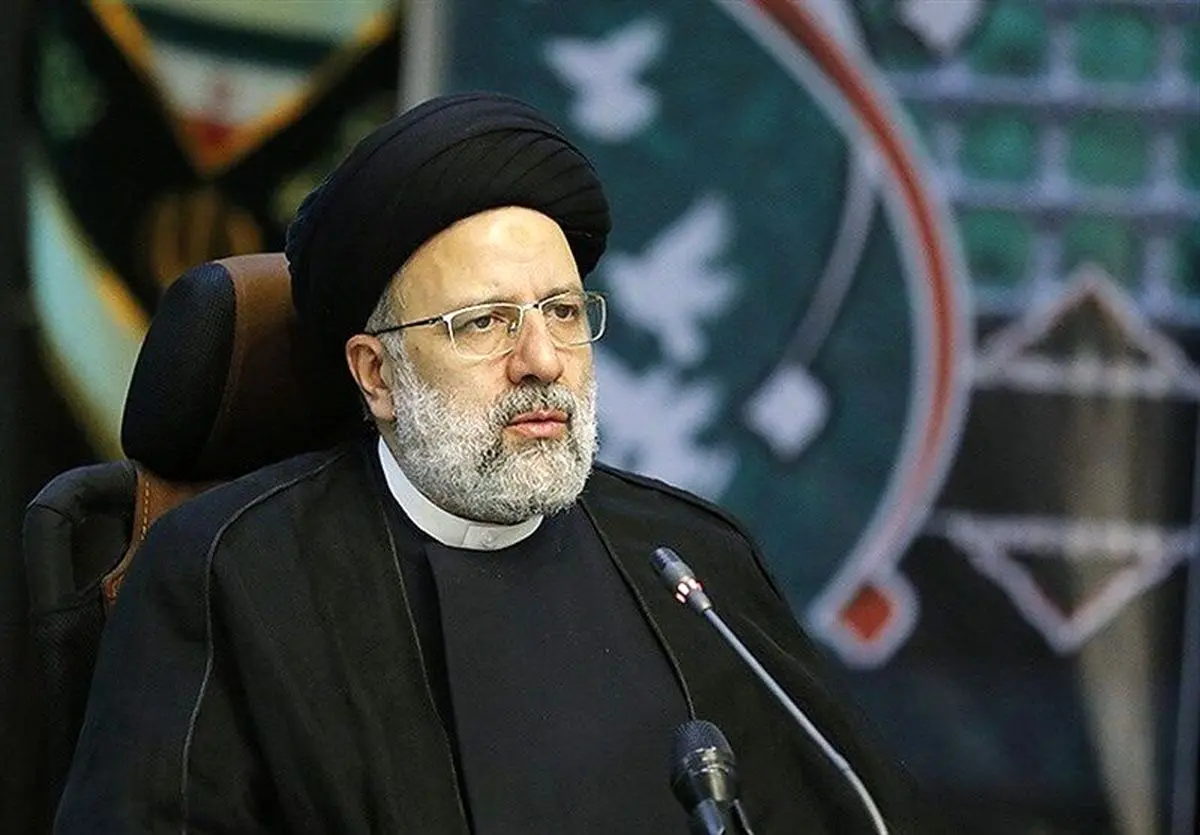 حرف زدن با روحانی وقت تلف کردن بود حرف زدن با روحانی وقت تلف کردن بود