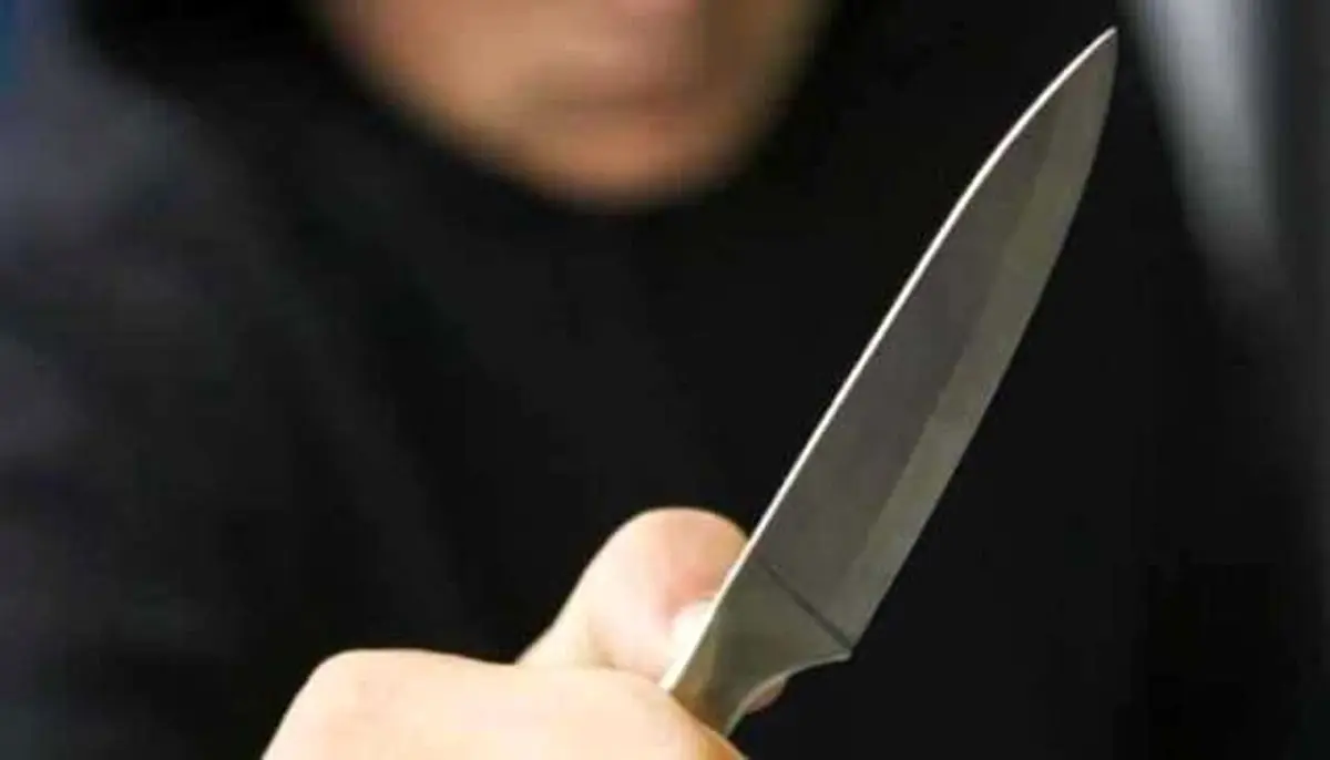 جزئیات حمله باورنکردنی زن جوان با قمه به راننده تاکسی + ویدئو