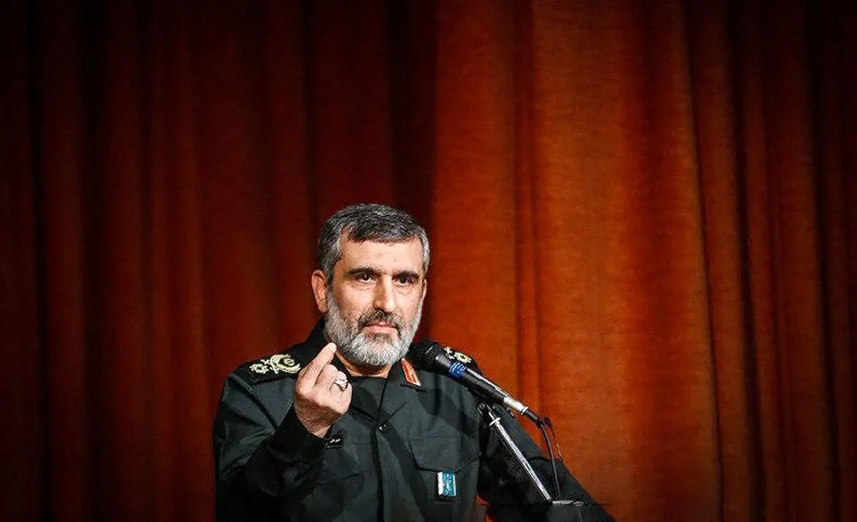 خط و نشان سردار حاجیزاده برای آمریکاییها خط و نشان سردار حاجیزاده برای آمریکاییها