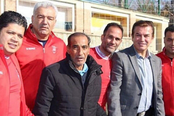 علیرضا عزیزی