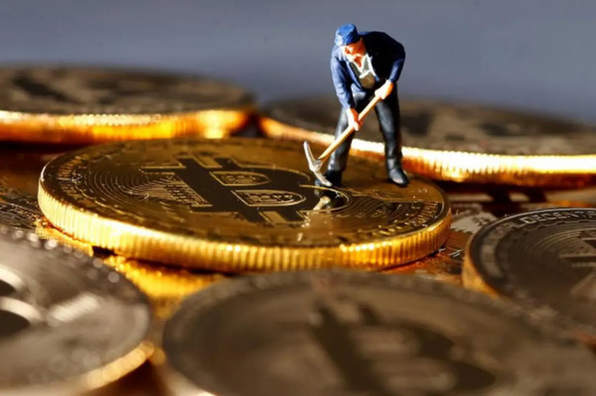 هشدار به دارندگان ارز دیجیتال | کلاهبرداری میلیاردی با ترفند خدمات ارز دیجیتال