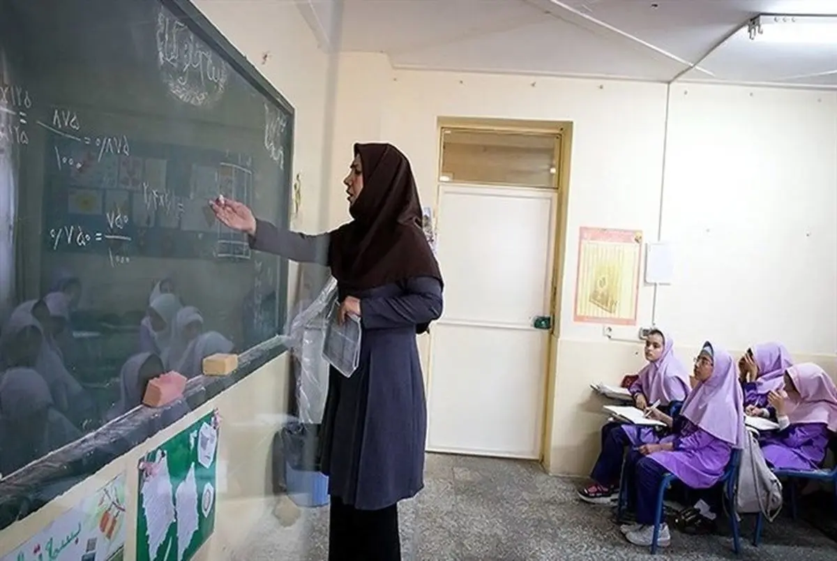 خبر خوش برای فرهنگیان | زمان اجرای رتبه‌بندی معلمان اعلام شد