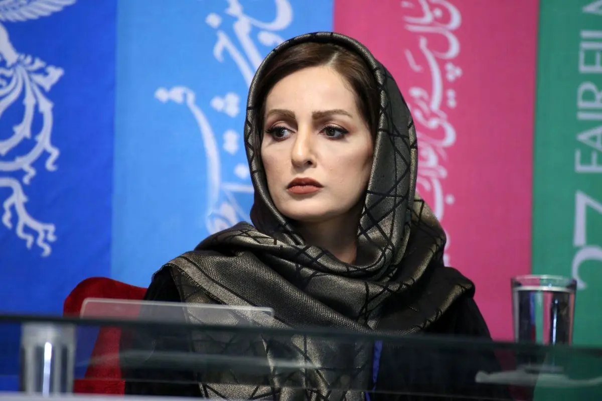 قرار عاشقانه شقایق دهقان | کافه گردی شقایق دهقان بعد از طلاق شقایق دهقان