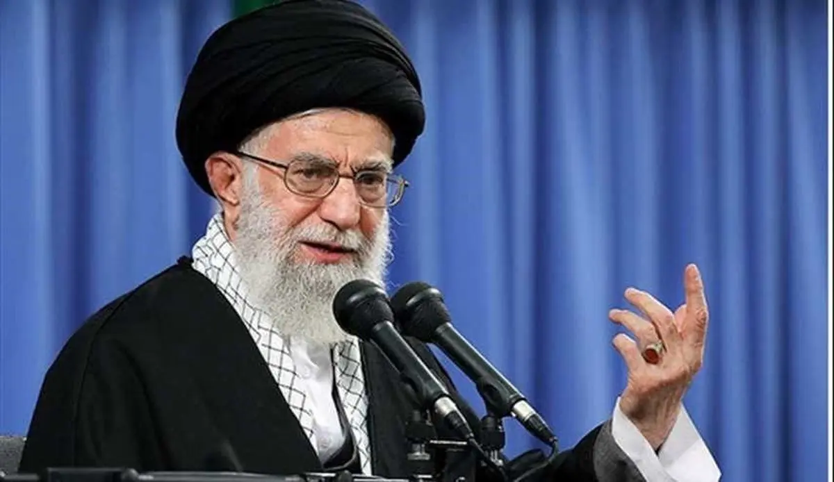 حضرت آیتالله خامنهای:نگاه به چهل سال دوم انقلاب باید علمی و دلسوزانه باشد حضرت آیتالله خامنهای:نگاه به چهل سال دوم انقلاب باید علمی و دلسوزانه باشد