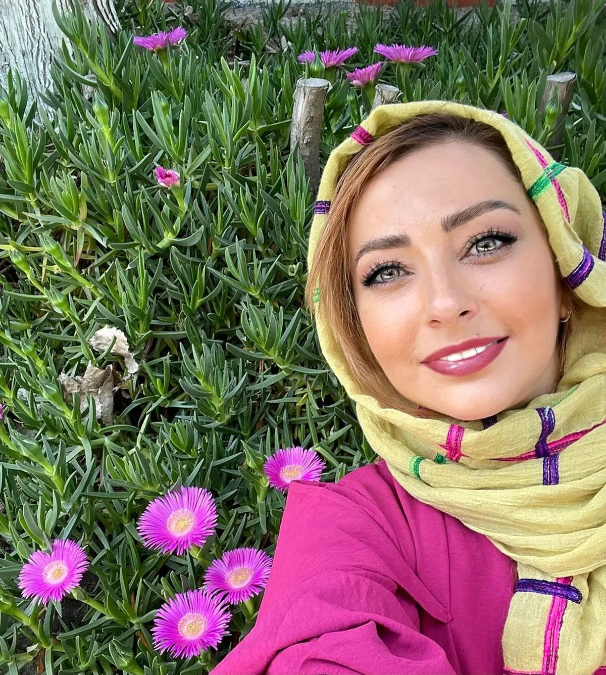 رونمایی نفیسه روشن از دخترش | دختر نفیسه روشن همه را غافلگیر کرد!