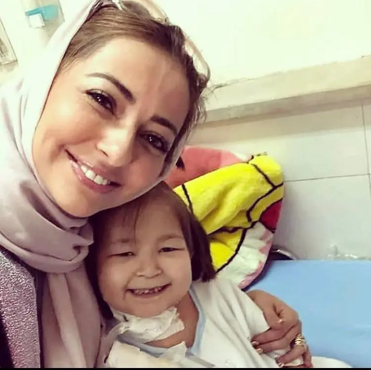 حرکت جنجالی نفیسه روشن غوغا به پا کرد | نفیسه روشن اشک همه را درآورد نفیسه روشن