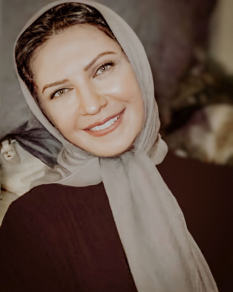 عکس جنجالی لعیا زنگنه با حیوان خانگیش همه رو متعجب کرد | حیوان خانگی لعیا زنگنه همه رو شوکه کرد لعیا زنگنه