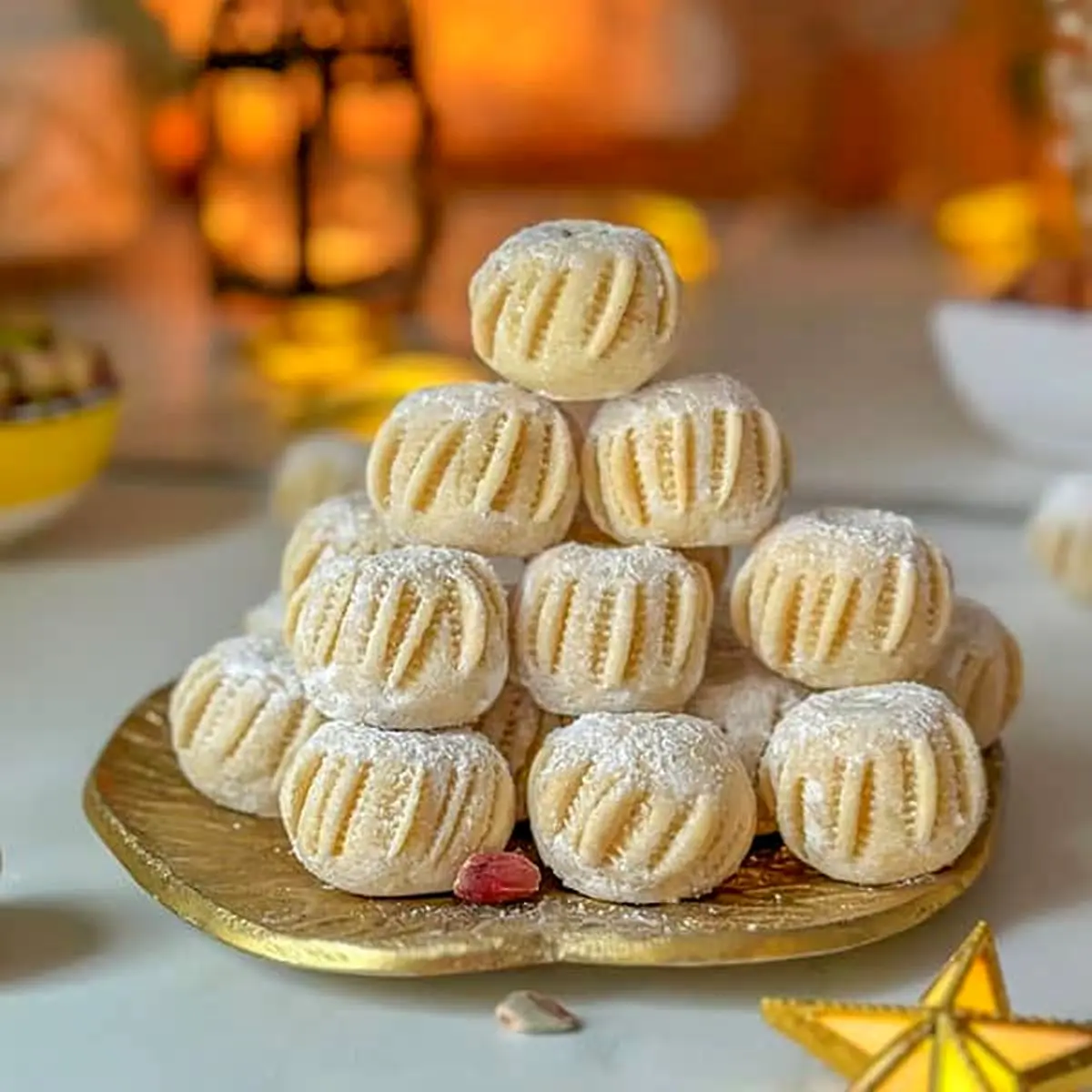 طرز تهیه یه نوع شیرینی آسان و خوشمزه | تو 10 دقیقه یه شیرینی آردی شیک درست کن! طرز تهیه یه نوع شیرینی آسان و خوشمزه | تو 10 دقیقه یه شیرینی آردی شیک درست کن!