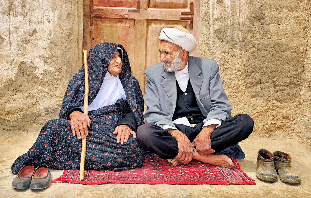 سیاست های دولت در برابر سالمندان چیست؟!! | انتقاد از سیاست دولت در قبال سالمندان سیاست های دولت در برابر سالمندان چیست؟!! | انتقاد از سیاست دولت در قبال سالمندان
