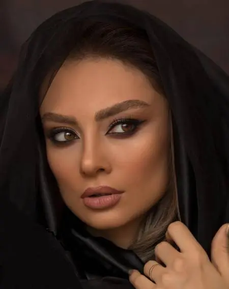یکتا ناصر