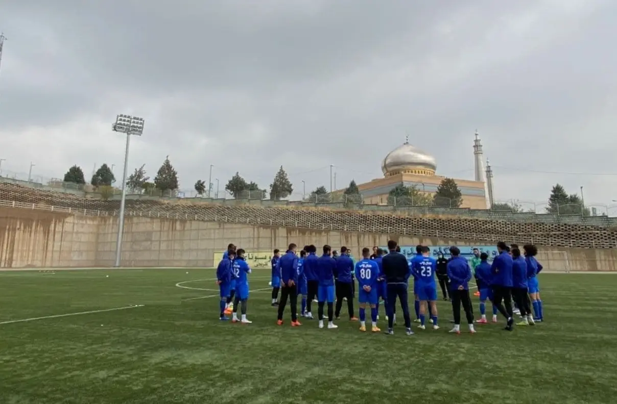 سرمربی استقلال حواسش باشد | اسطوره باشگاه استقلال تذکر داد تمرین استقلال