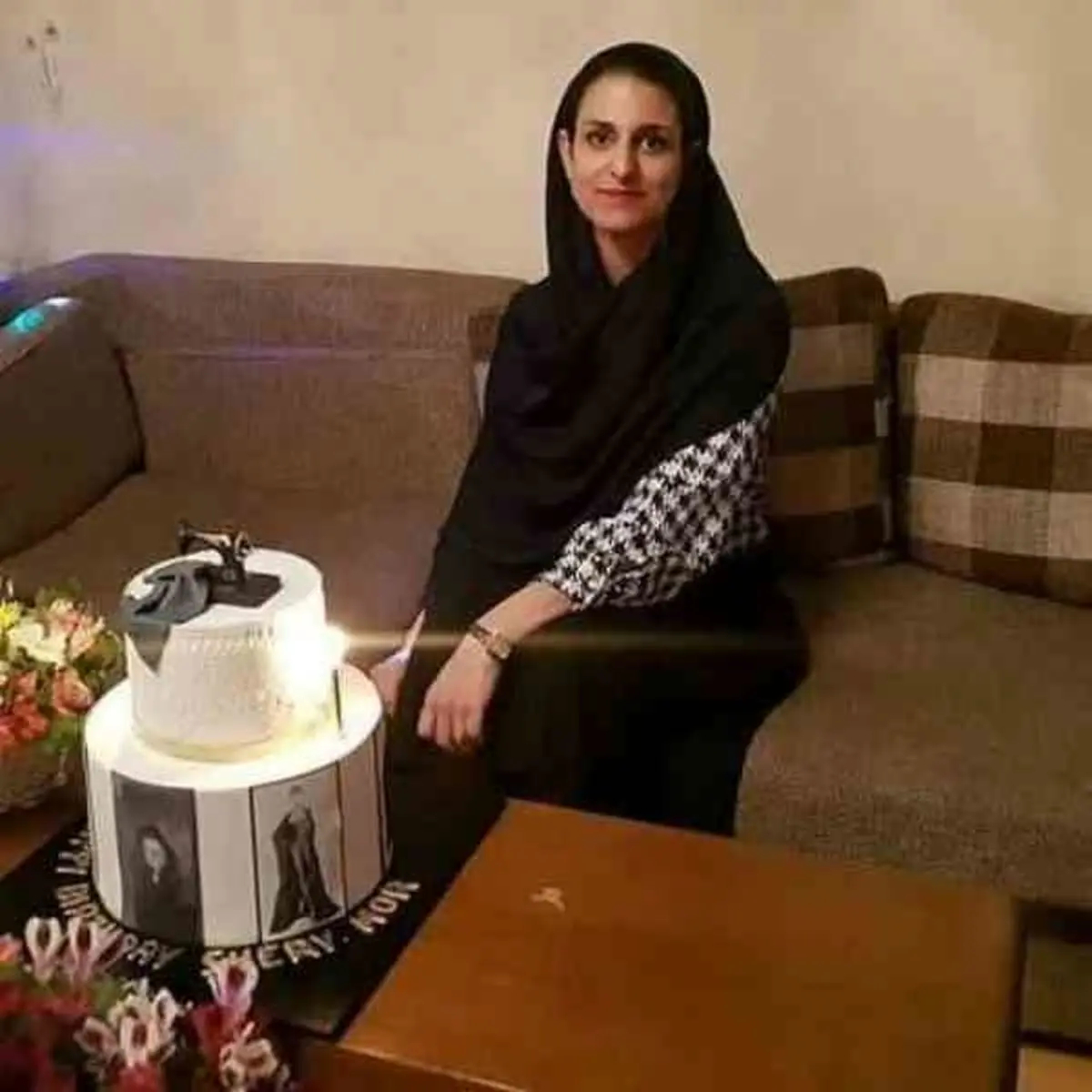 دختر مهران مدیری مانتو فروشی زد | دختر مهران مدیری از مانتو فروشی اش رونمایی کرد دختر مهران مدیری مانتو فروشی زد | دختر مهران مدیری از مانتو فروشی اش رونمایی کرد