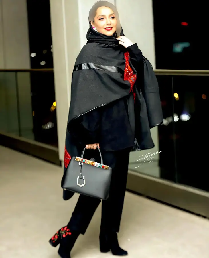 نازنین بیاتی