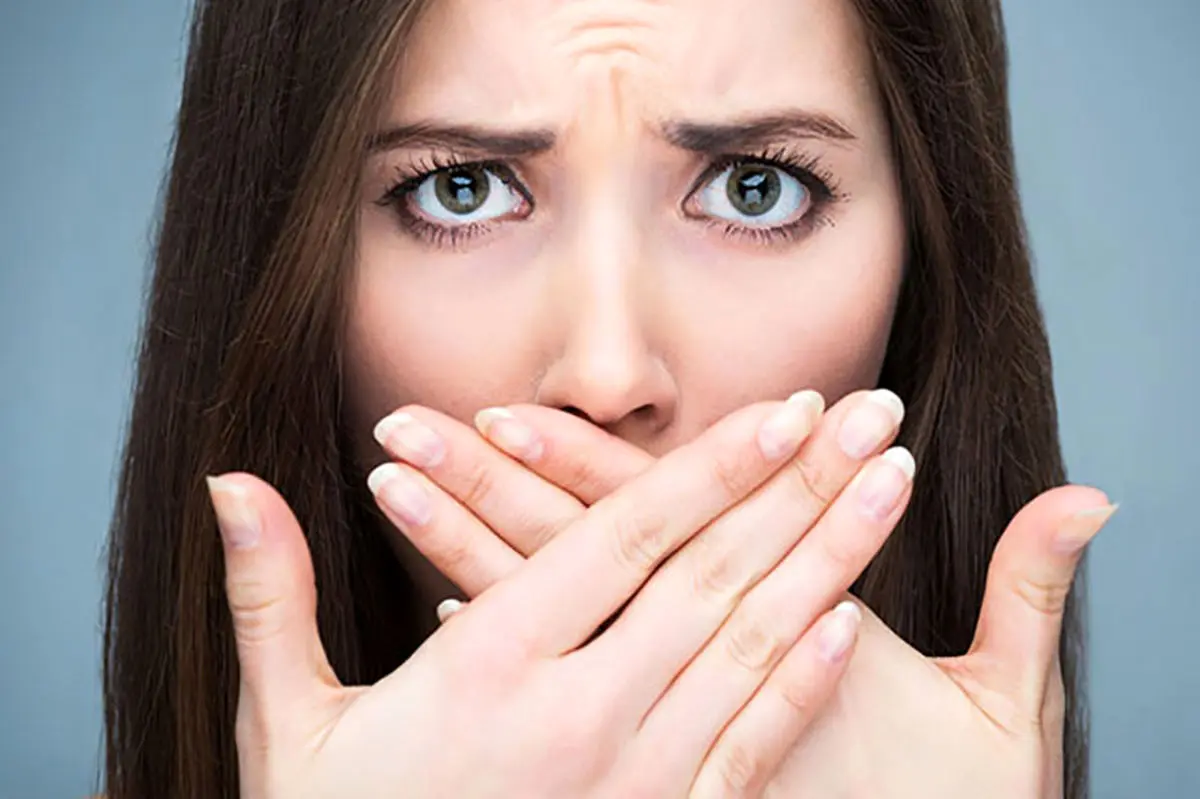 علت بوی بد دهان چیست؟ | چند روش خانگی و بی ضرر برای رفع بوی بد دهان! علت بوی بد دهان چیست؟ | چند روش خانگی و بی ضرر برای رفع بوی بد دهان!