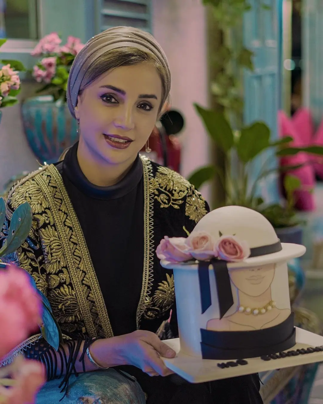 اولین عکس شبنم قلی خانی بعد از مهاجرت | هفت سین شبنم قلی خانی در خارج از کشور شبنم قلی خانی
