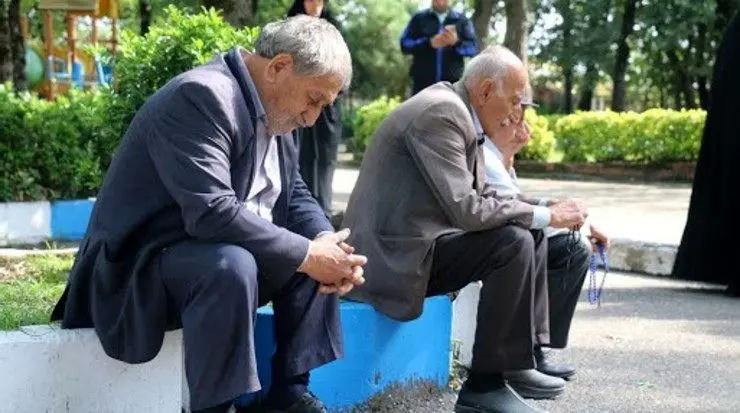 الوعده وفا؛ خوشحالی بازنشستگان این ماه بابت خوش قولی دولت | افزایش حقوق بازنشستگان فروردین ماه اجرایی شد حقوق بازنشستگان