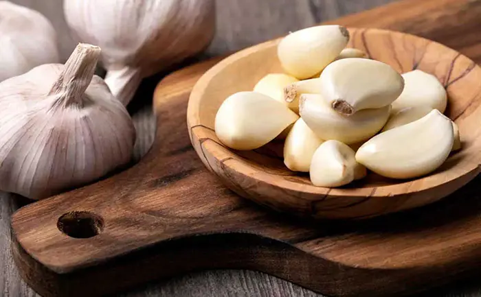 سیستم ایمنی بدن خود را در مقابل بیماری های واگیردار،آنفولانزا و سرماخوردگی افزایش دهید سیر