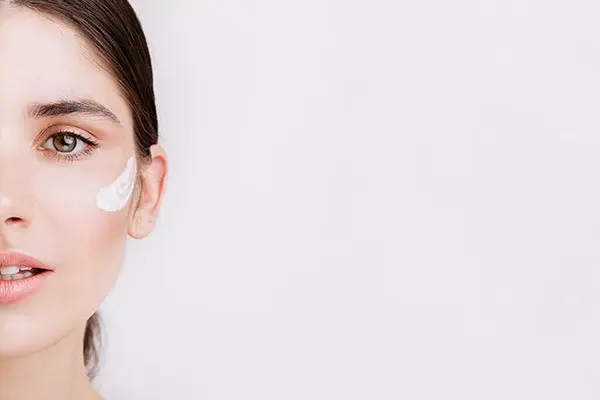 بیا تا روتین پوست مخصوص بهار رو بهت بگم! | میدونستی روتین پوست هر فصل متفاوته؟ پوست