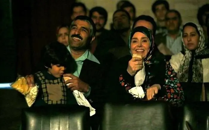 ویژگی حجازیفر و جمشیدی در «زیرخاکی» چه بود؟ | شانس خواب روی نفتکش! زیرخاکی