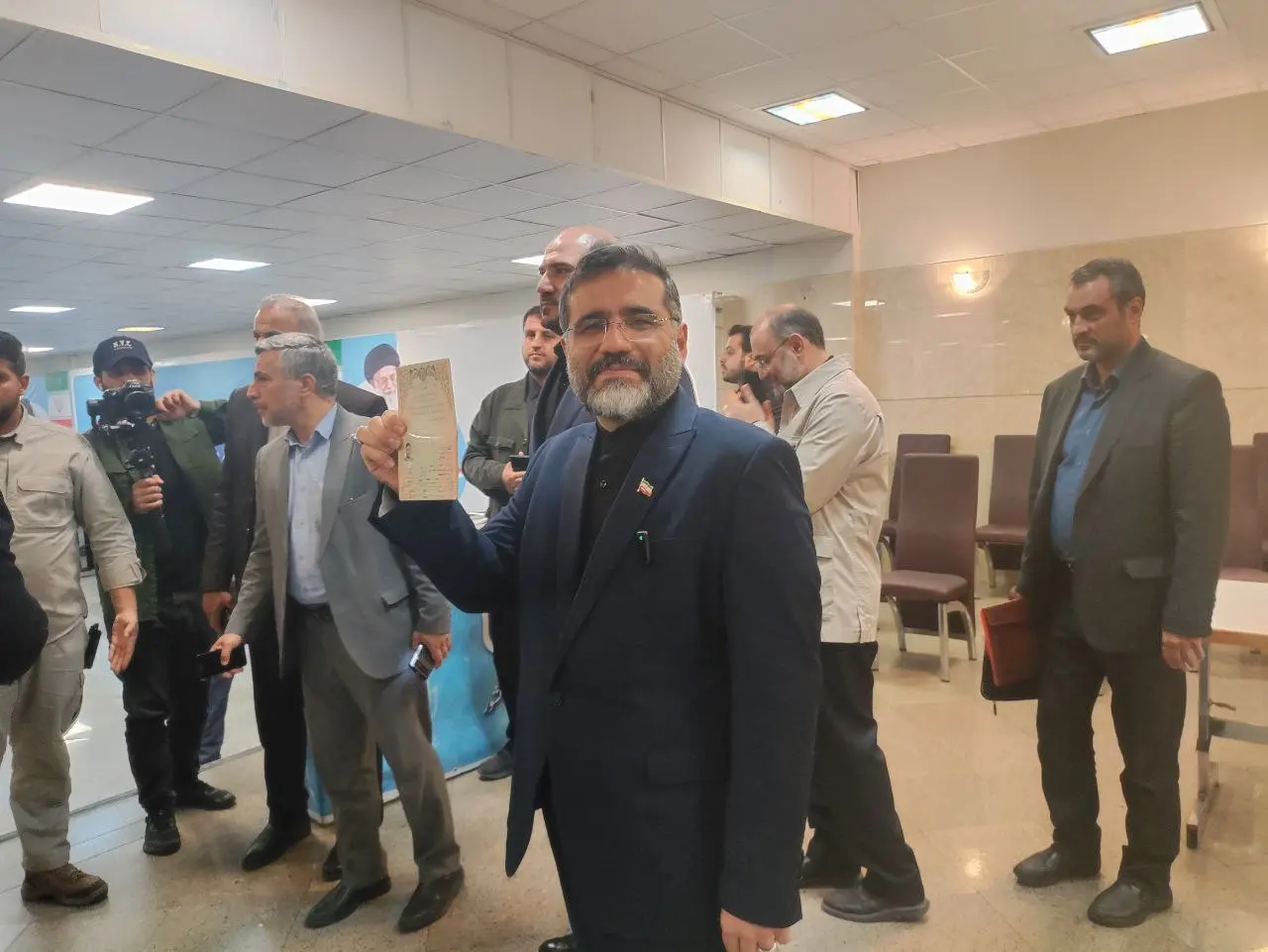 روز چهارم نامنویسی انتخابات ریاست جمهوری چهاردهم: کدام چهرهها نامزد شدند؟ انتخابات ریاست جمهوری