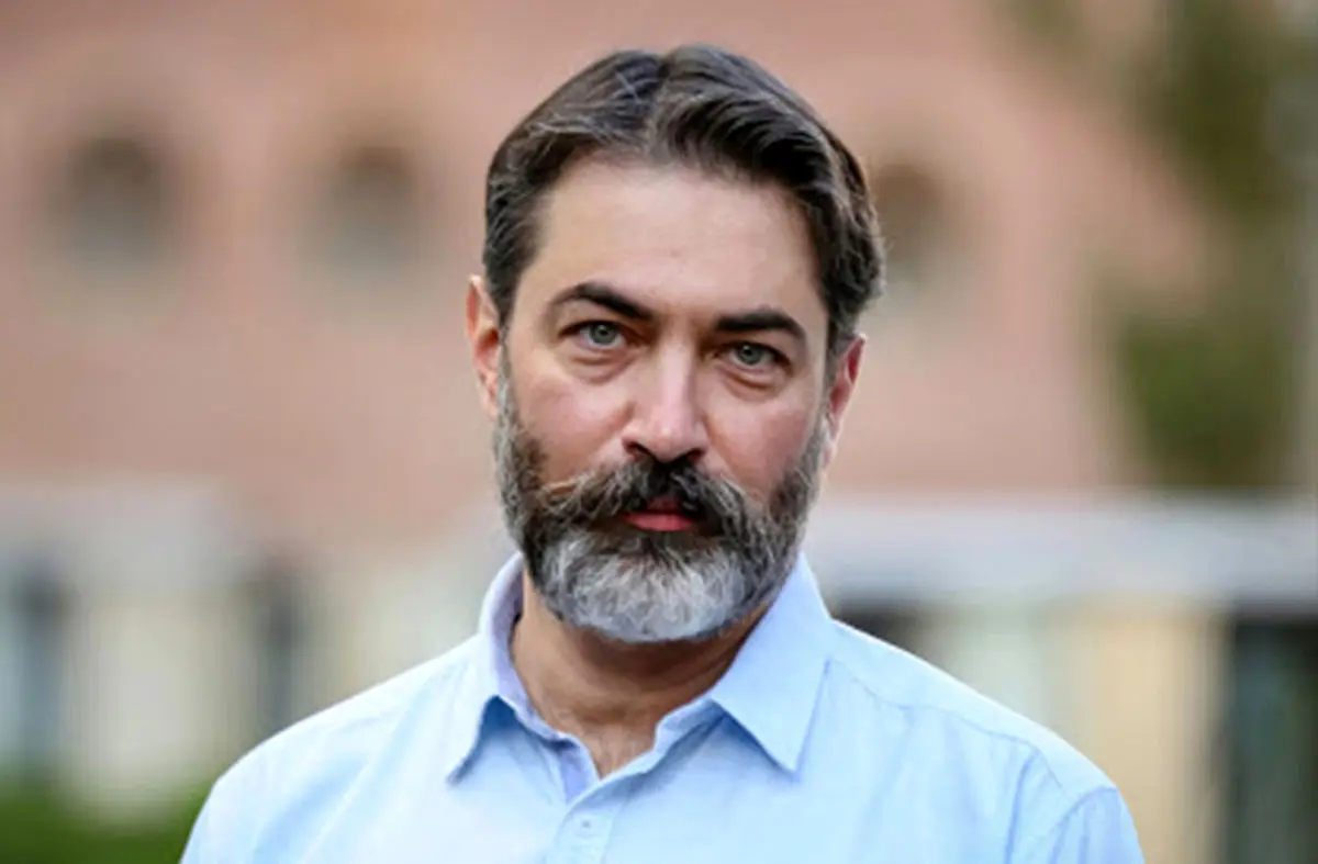 حذف صحنه رقص پارسا پیروزفر و بازیگر زن +ویدیو