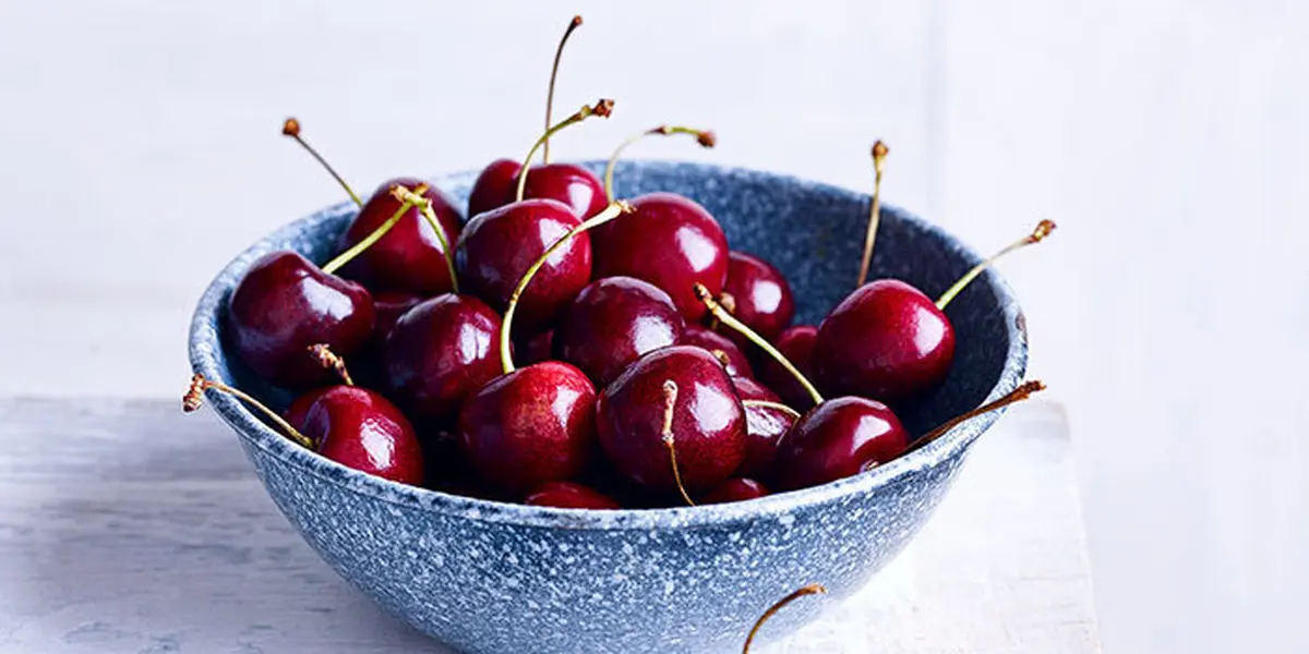 آیا کرم های میوه خطرناک است؟ آیا کرم های میوه خطرناک است؟