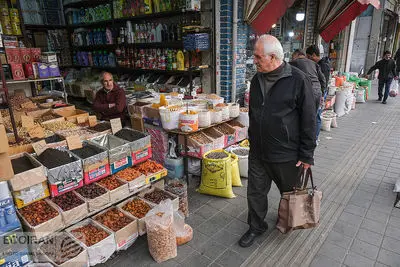 بازار ارز تجاری فردا و پسفردا فعال است؟ کالاهای اساسی با ارز آزاد وارد میشوند؟