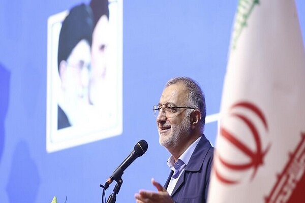 بانو دباغ نمونه زن مسلمان با حضوری فعال در جامعه بانو دباغ نمونه زن مسلمان با حضوری فعال در جامعه