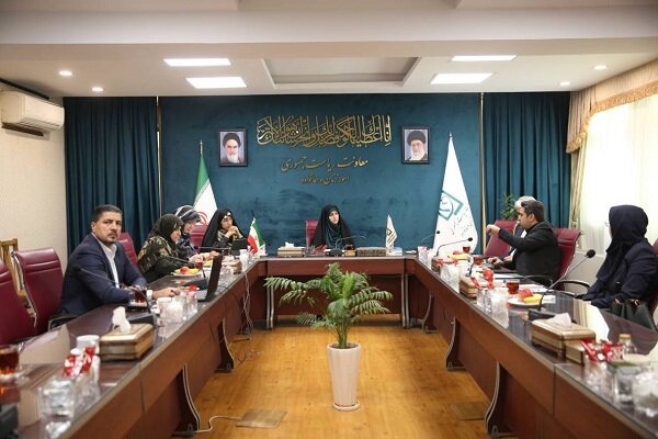 بررسی چارچوبهای سیاستی و تنظیمگری برای توسعه کارآفرینی دیجیتال زنان بررسی چارچوبهای سیاستی و تنظیمگری برای توسعه کارآفرینی دیجیتال زنان