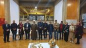 خسروپناه: نمایشگاه هنرمندان پیشکسوت نمادی حکمت بنیان است خسروپناه: نمایشگاه هنرمندان پیشکسوت نمادی حکمت بنیان است