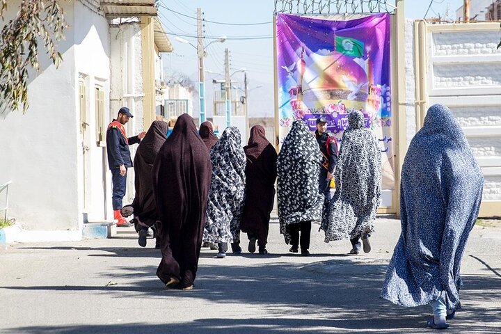 آزادی ۲۵ نفر از زندانیان زن به مناسبت ولادت حضرت فاطمه زهرا (س) آزادی ۲۵ نفر از زندانیان زن به مناسبت ولادت حضرت فاطمه زهرا (س)