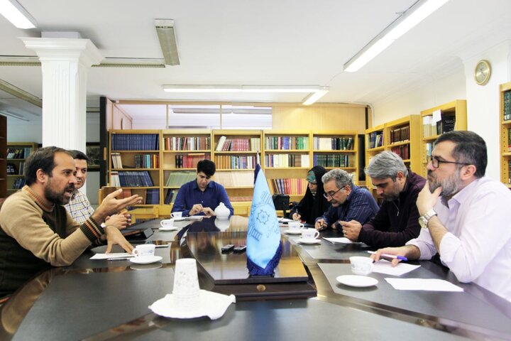تجلی«ایرانیت»در آثار سهروردی؛شیخ میان حکمای باستان و مجوس مرز میگذارد راز عناصر ایرانی در فلسفه سهروردی؛قدمت «حکمت نوری»ایرانی پیش از ارسطو