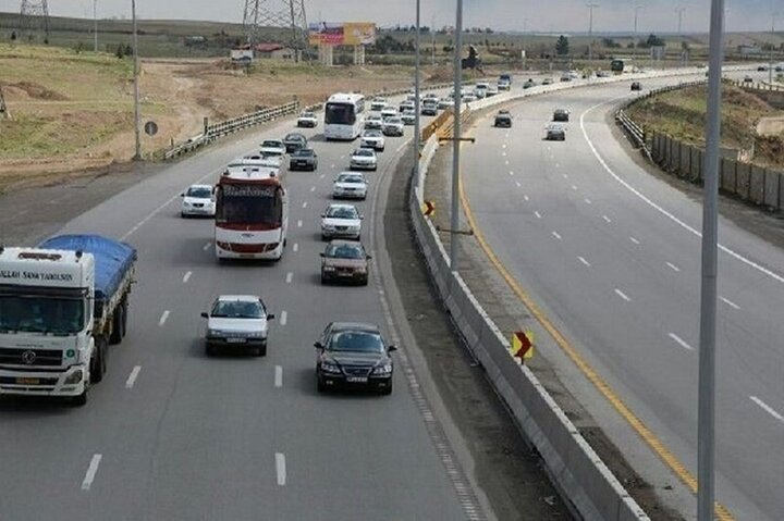 ثبت بیش از ۱۷۸ میلیون تردد در محورهای مواصلاتی کرمانشاه طی هشت ماه ثبت بیش از ۱۷۸ میلیون تردد در محورهای مواصلاتی کرمانشاه طی هشت ماه