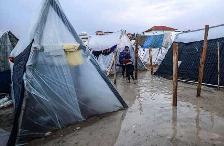 جان باختن ۱۷ نفر از جمله ۴ کودک در غزه بر اثر سرمای شدید جان باختن ۱۷ نفر از جمله ۴ کودک در غزه بر اثر سرمای شدید