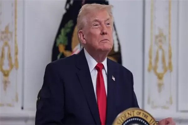 حمله جدید ترامپ به اروپا: در مسیر بسیار بدی حرکت می کنید