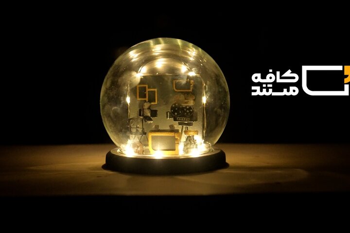دبیر جشنواره «سینماحقیقت» به «کافه مستند» میآید؛ گفتگو با مستندسازان دبیر جشنواره «سینماحقیقت» به «کافه مستند» میآید؛ گفتگو با مستندسازان