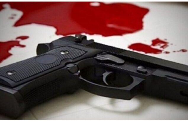 شلیک مرگبار به یک مقام مسئول در امامزاده صالح تجریش / قاتل با ماسک و عصای نابینایان جلو رفت شلیک مرگبار به یک مقام مسئول در امامزاده صالح تجریش / قاتل با ماسک و عصای نابینایان جلو رفت