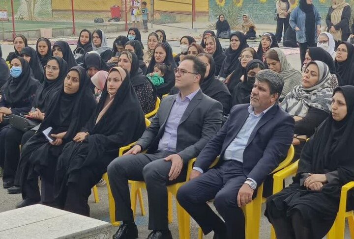 فرماندار تنگستان: مهارتهای زندگی مکمل آموزش در مدارس است فرماندار تنگستان: مهارتهای زندگی مکمل آموزش در مدارس است