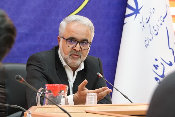 فرماندار کرمانشاه: ساختوساز غیرمجاز نتیجه کمکاری دستگاههاست فرماندار کرمانشاه: ساختوساز غیرمجاز نتیجه کمکاری دستگاههاست