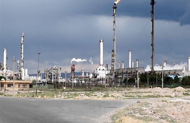 نحوه پرداخت طلب پالایشگاه های بورسی و دولتی تصویب شد
