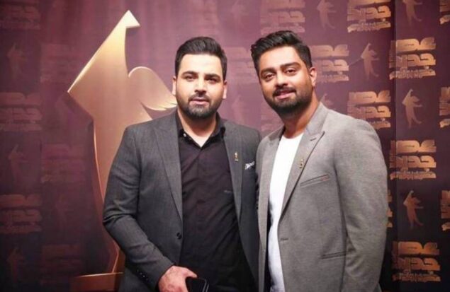 پوشش عجیب مجری صداوسیما برای شب یلدا جنجالی شد+ عکس پوشش عجیب مجری صداوسیما برای شب یلدا جنجالی شد+ عکس