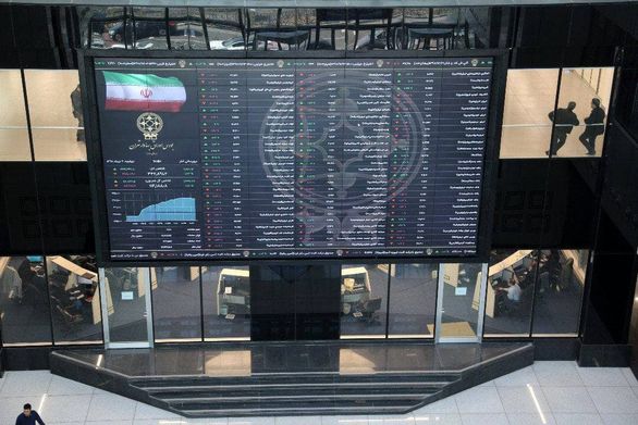 گزارش بازار بدهی ۵ بهمن ماه / اختلاف عجیب نرخ بازدهی اوراق گام و اخزا! گزارش بازار بدهی ۵ بهمن ماه / اختلاف عجیب نرخ بازدهی اوراق گام و اخزا!
