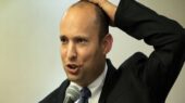 گوشی نخستوزیر سابق رژیم صهیونیستی هک شد گوشی نخستوزیر سابق رژیم صهیونیستی هک شد