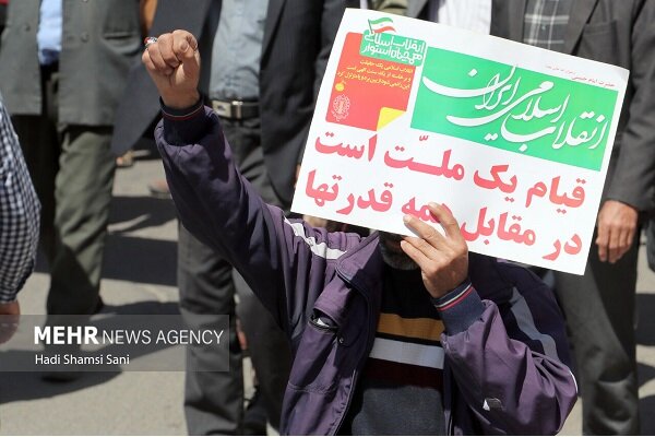 آیتالله خامنهای و عبور جامعه از دوقطبی؛ تحلیل روانشناختی گفتاری ملی آیتالله خامنهای و عبور جامعه از دوقطبی؛ تحلیل روانشناختی گفتاری ملی