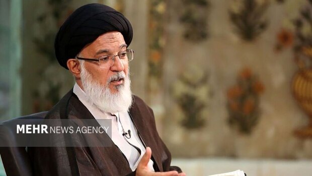 آیتالله میرباقری: برترین روزی در ماه رمضان «اُنس با قرآن» است آیتالله میرباقری: برترین روزی در ماه رمضان «اُنس با قرآن» است